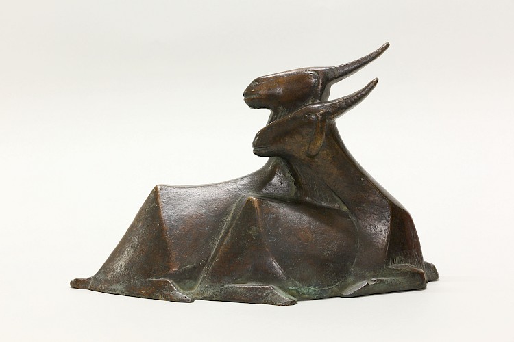 Emy Roeder, Ruhendes Ziegenpaar, 1958, Bronze Inv.-Nr. DL 2000/4, Dauerleihgabe Museum Kulturspeicher Würzburg
