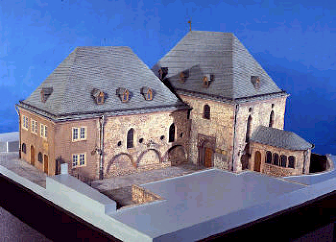 Synagoge Worms, Synagogenhof mit Sitznischen und Nordportal  © GDKE, Welterbesekretariat (Jürgen Ernst)