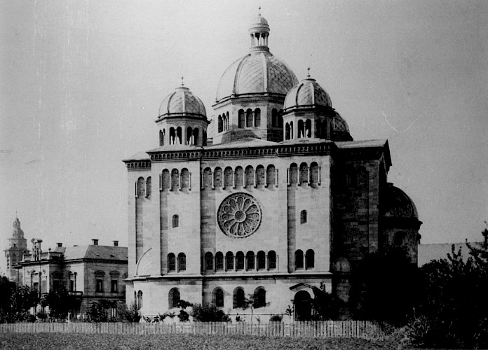 Landau, Synagoge © Stadtarchiv Landau, Bildarchiv, NL Merz